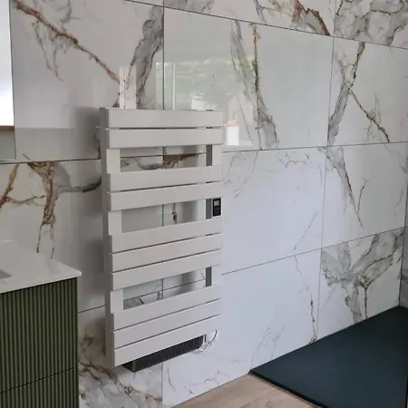 Le Marcky Apartment *